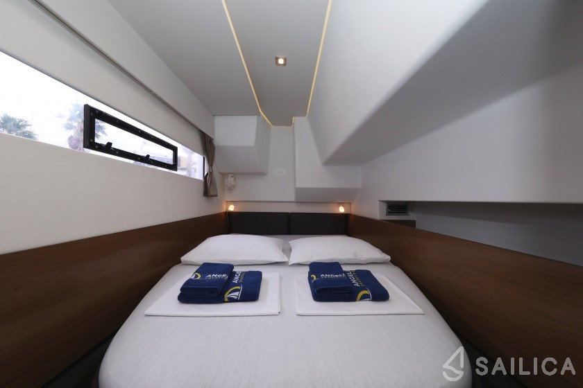 MY 37 - Yacht Charter Sailica
