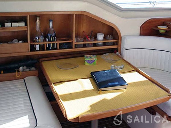 Vektor 950 - Yacht Charter Sailica