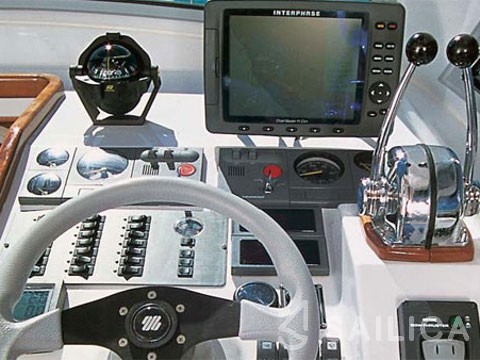 Vektor 950 - Yacht Charter Sailica