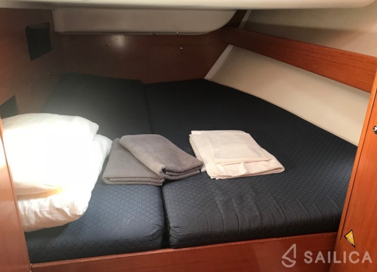Cyclades 43.4 - Yacht Charter Sailica