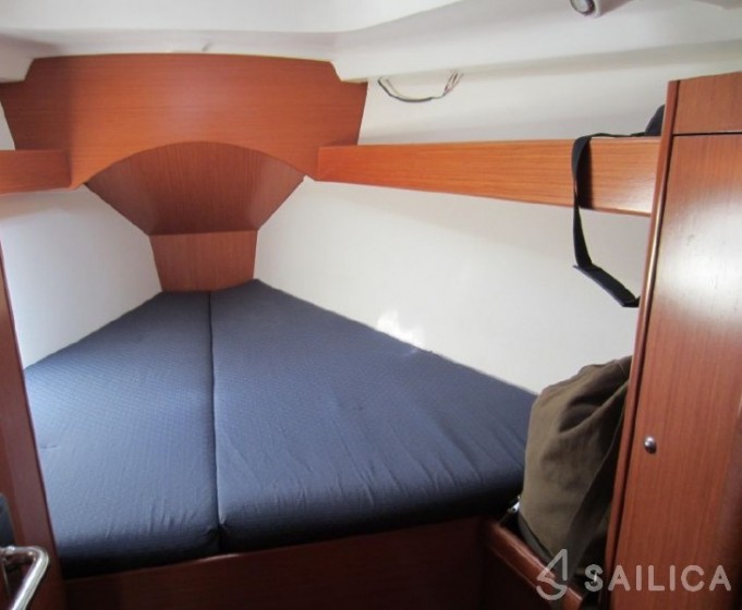 Cyclades 43.4 - Yacht Charter Sailica