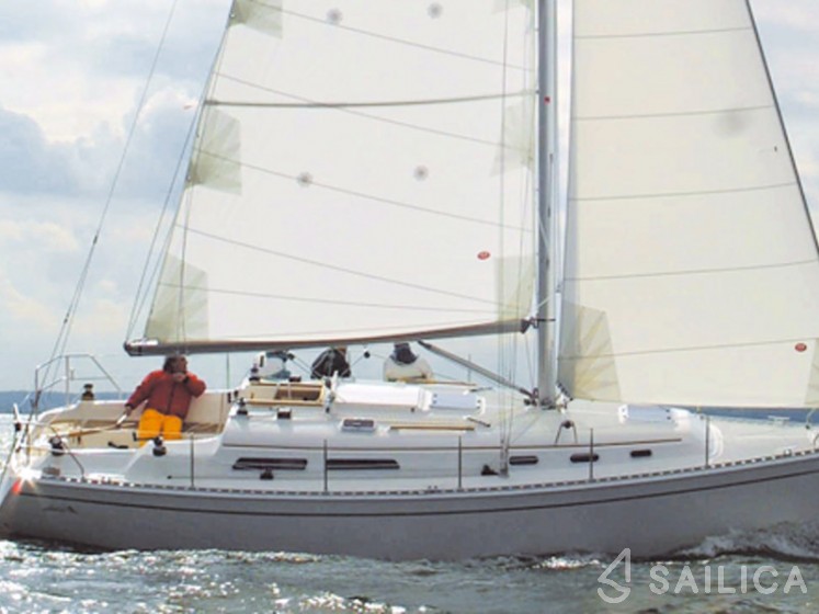 Hanse 341 - Yacht Charter Sailica