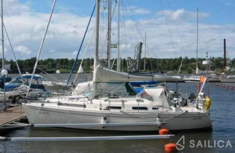 Hanse 341 - Yacht Charter Sailica