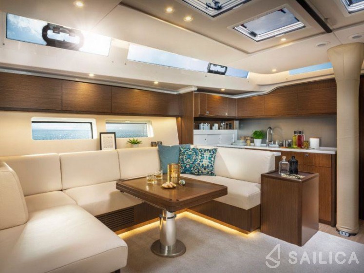 Bavaria 57 Cruiser - Yacht Charter Sailica