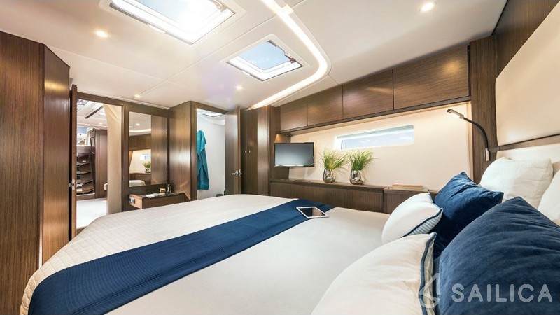 Bavaria 57 Cruiser - Yacht Charter Sailica