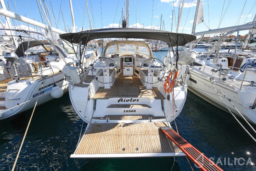Bavaria 45 Cruiser - Yacht Charter Sailica