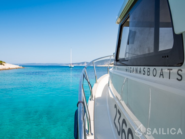 Leidi 660 - Yacht Charter Sailica