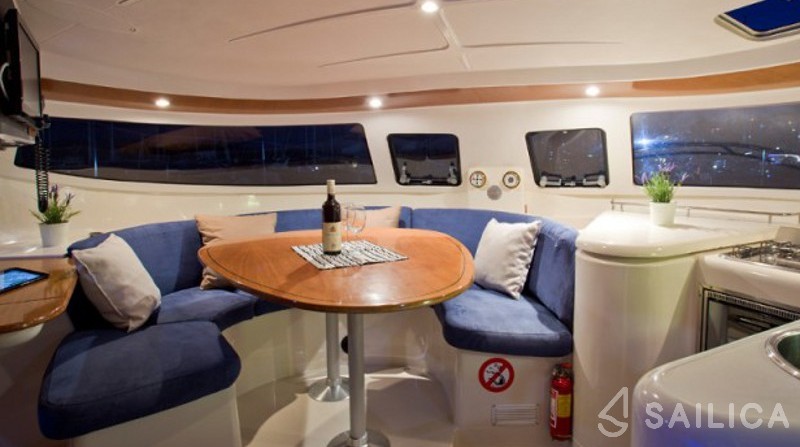 Athena 38 - Yacht Charter Sailica