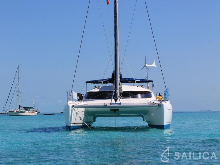 Athena 38 - Yacht Charter Sailica