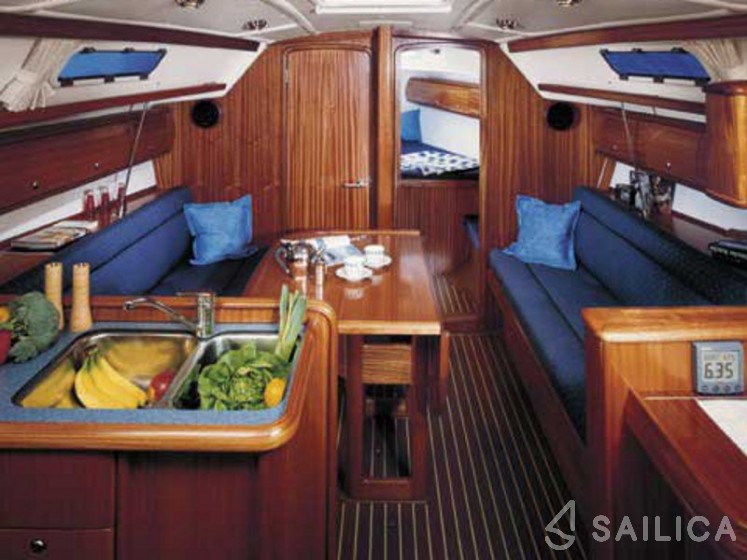Bavaria 36 - Yacht Charter Sailica