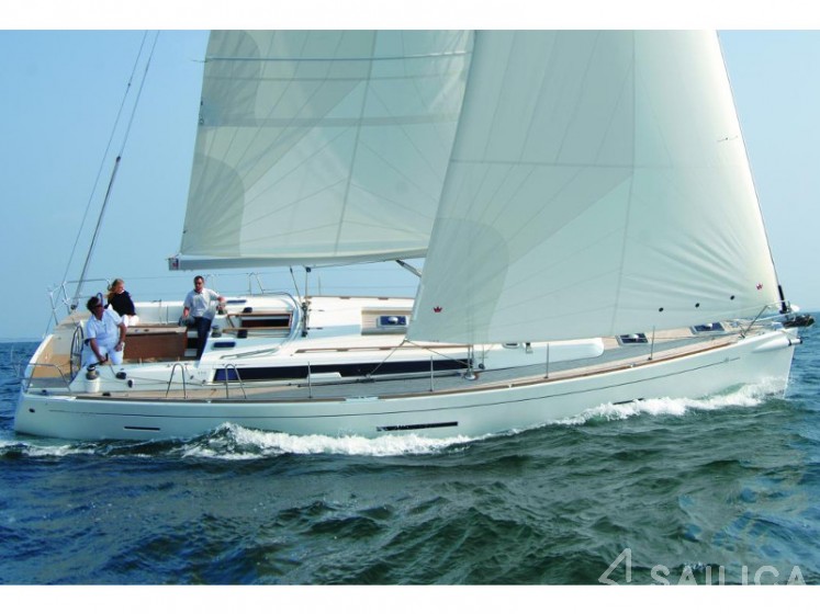 Dufour 450 Grand Large - Yacht Charter Sailica