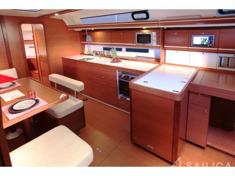 Dufour 450 Grand Large - Yacht Charter Sailica