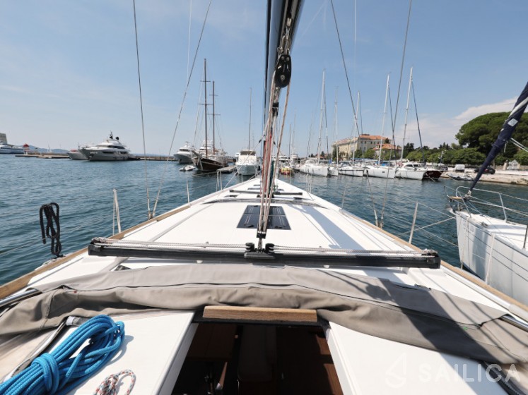 Dufour 560 - Yacht Charter Sailica