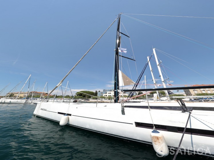 Dufour 560 - Yacht Charter Sailica