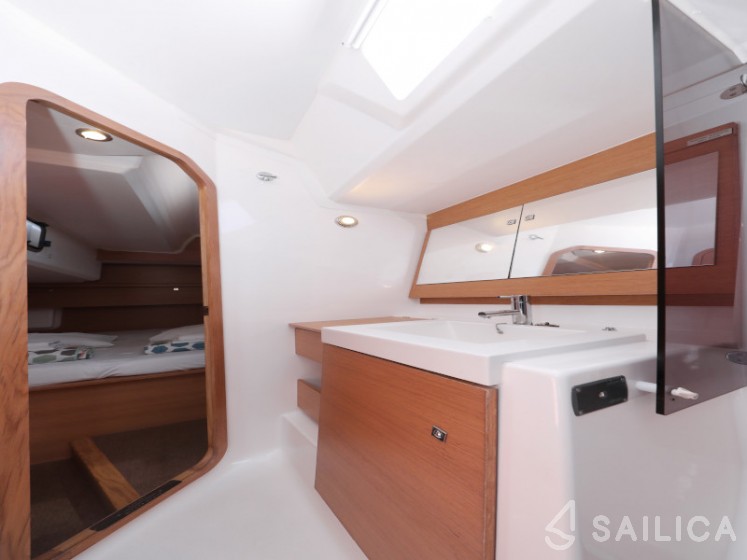 Dufour 560 - Yacht Charter Sailica