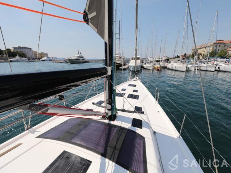 Dufour 560 - Yacht Charter Sailica