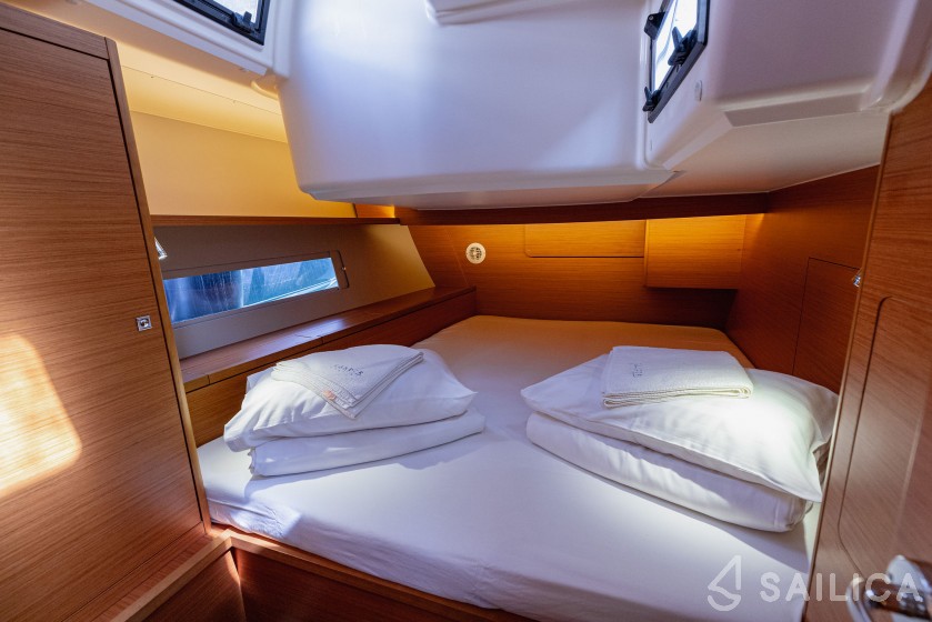 Dufour 470 - Yacht Charter Sailica