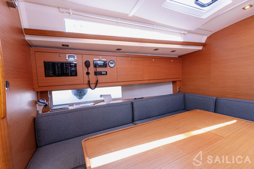 Dufour 470 - Yacht Charter Sailica