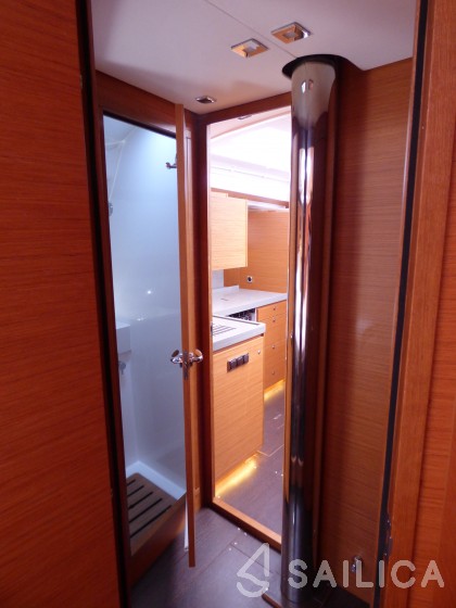 Dufour 470 - Yacht Charter Sailica
