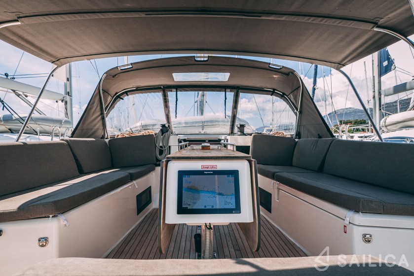 Dufour 470 - Yacht Charter Sailica