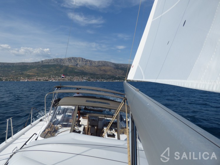 Dufour 470 - Yacht Charter Sailica