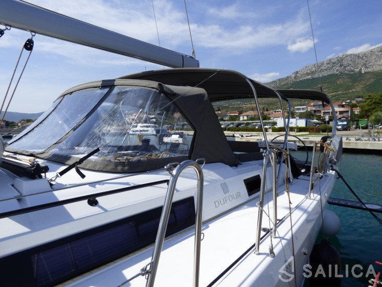 Dufour 470 - Yacht Charter Sailica