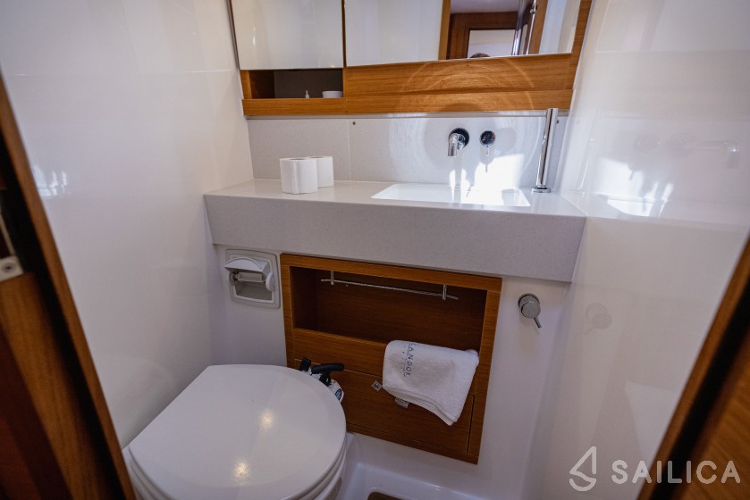 Dufour 470 - Yacht Charter Sailica