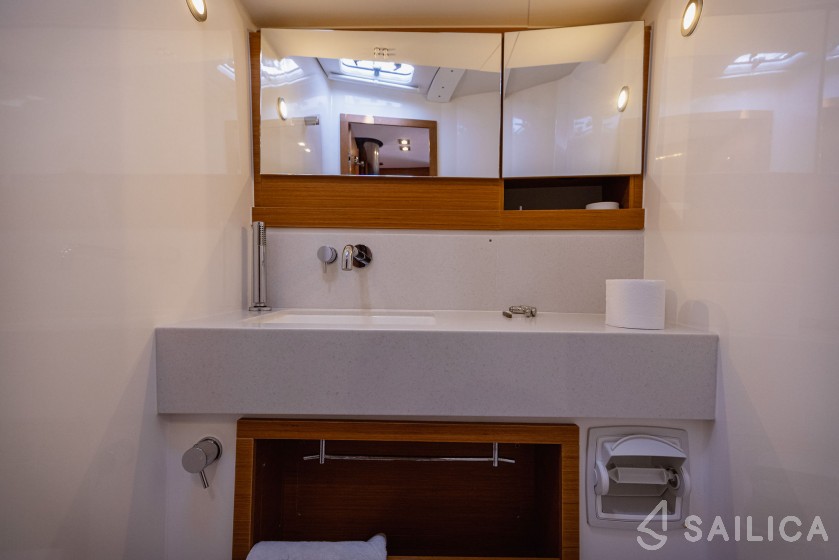 Dufour 470 - Yacht Charter Sailica