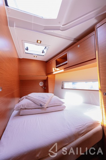 Dufour 470 - Yacht Charter Sailica