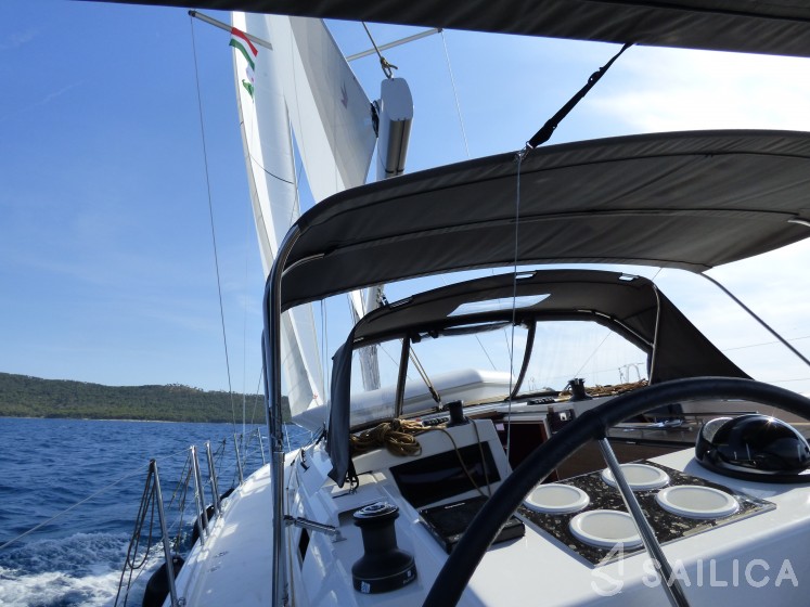 Dufour 470 - Yacht Charter Sailica