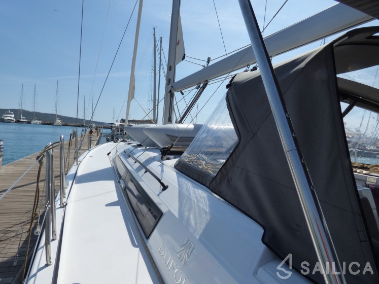 Dufour 470 - Yacht Charter Sailica