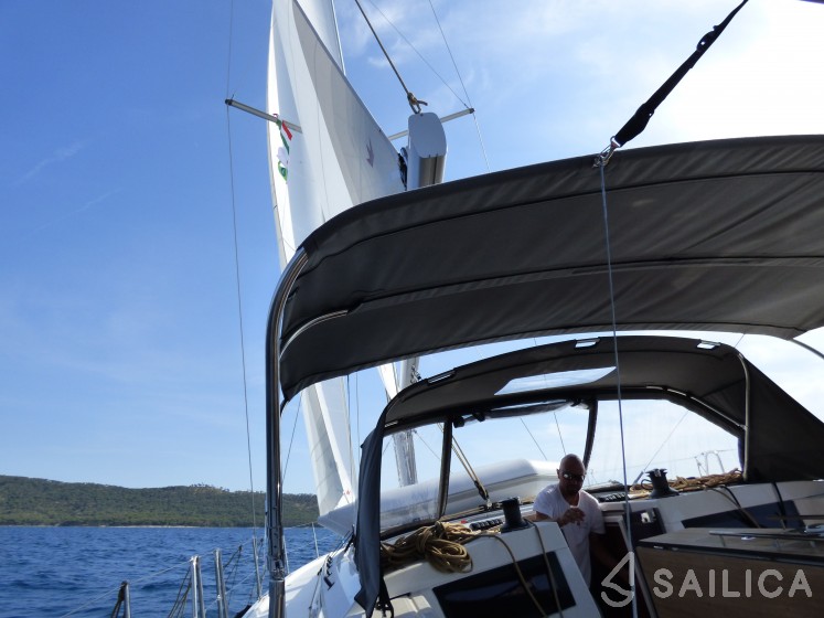 Dufour 470 - Yacht Charter Sailica