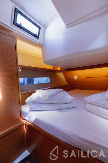 Dufour 470 - Yacht Charter Sailica