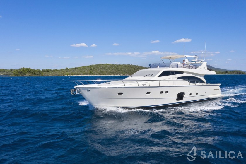 Ferretti 681 - Yacht Charter Sailica