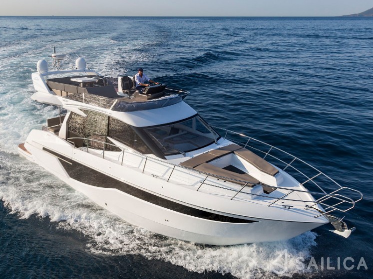 Galeon 460 Fly - Yacht Charter Sailica