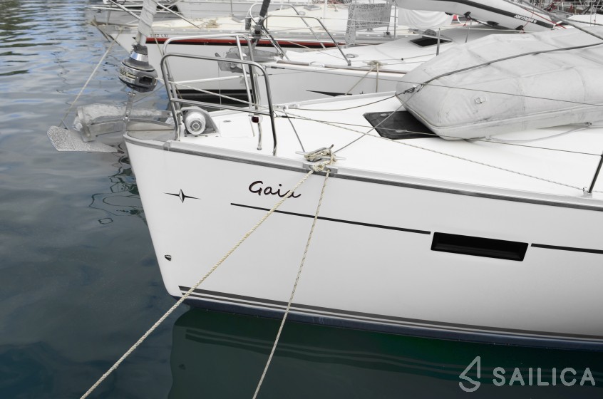 Bavaria Cruiser 41 - Yacht Charter Sailica