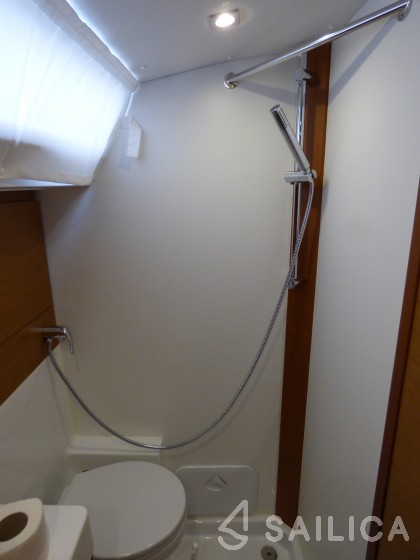 Sun Odyssey 519 - Yacht Charter Sailica