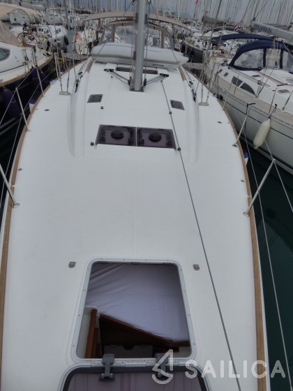 Sun Odyssey 519 - Yacht Charter Sailica