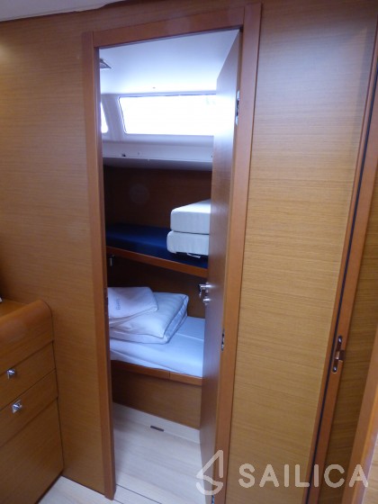 Sun Odyssey 519 - Yacht Charter Sailica