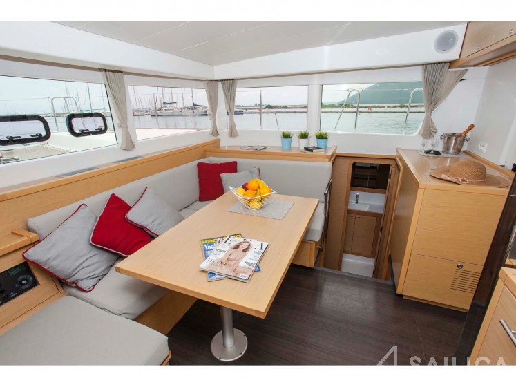 Lagoon 39 - Yacht Charter Sailica