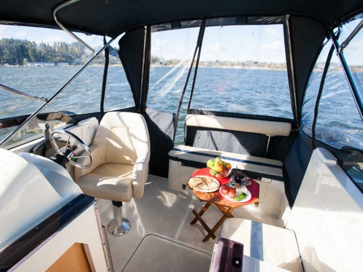 Nautika MC - Yacht Charter Sailica