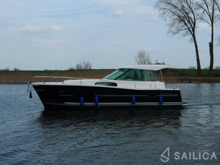 Nautika 1000 - Yacht Charter Sailica