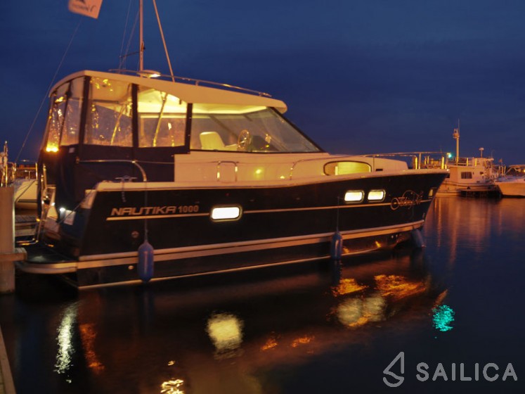 Nautika 1000 - Yacht Charter Sailica