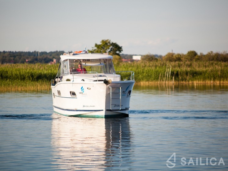 Nautika 1000 - Yacht Charter Sailica