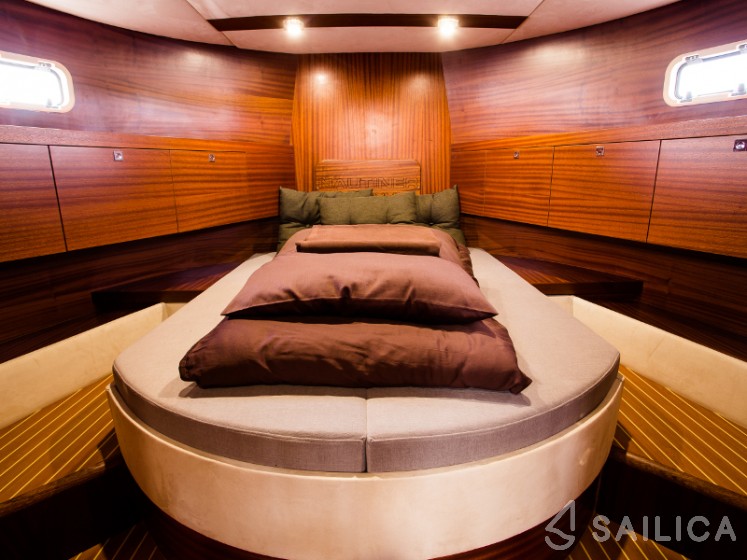 Nautiner 40.2 AFT - Yacht Charter Sailica