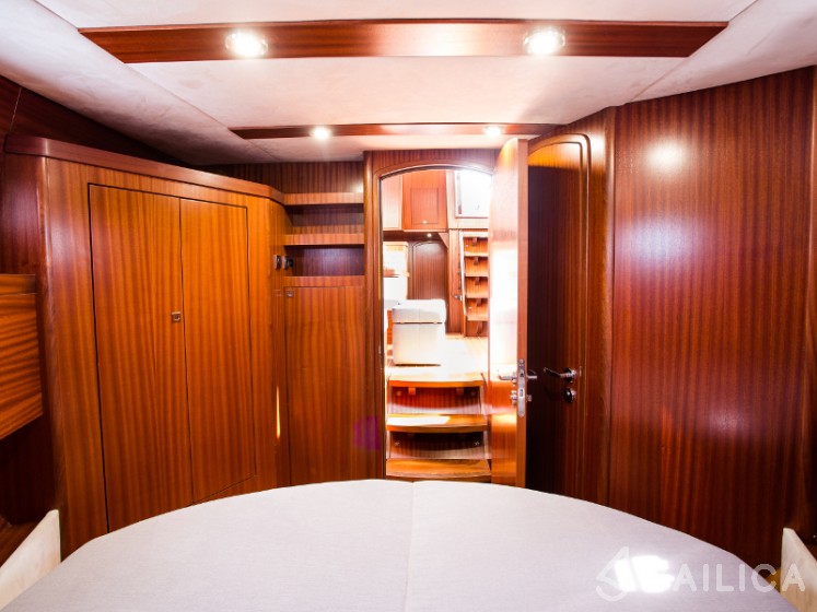 Nautiner 40.2 AFT - Yacht Charter Sailica