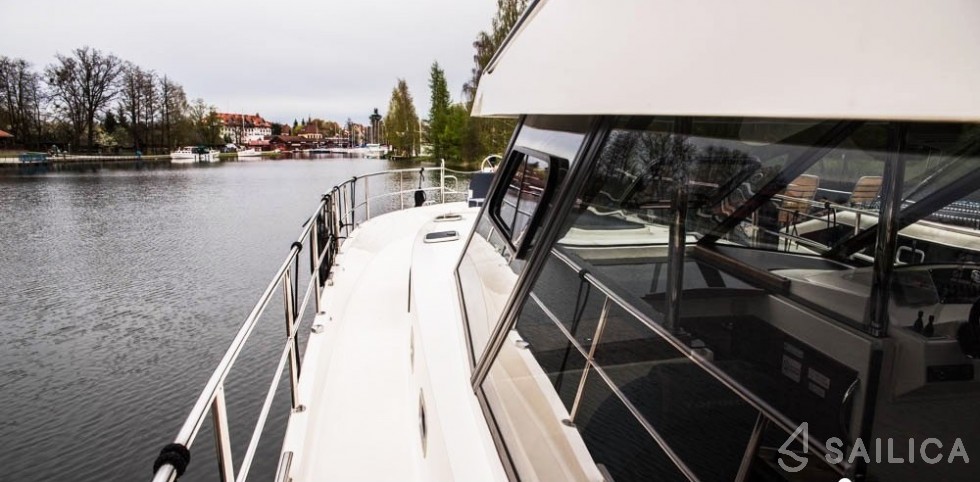 Nautika 1300  - Yacht Charter Sailica