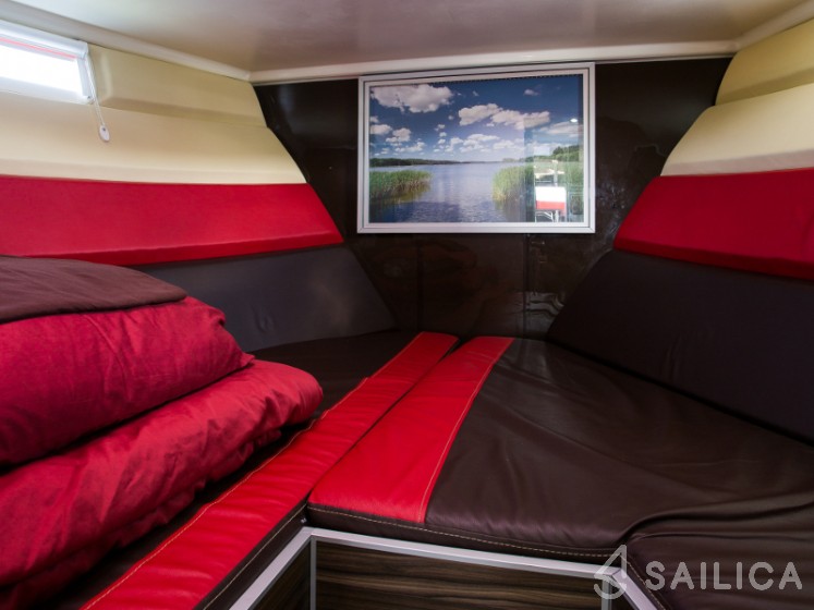 Nautika 1300  - Yacht Charter Sailica