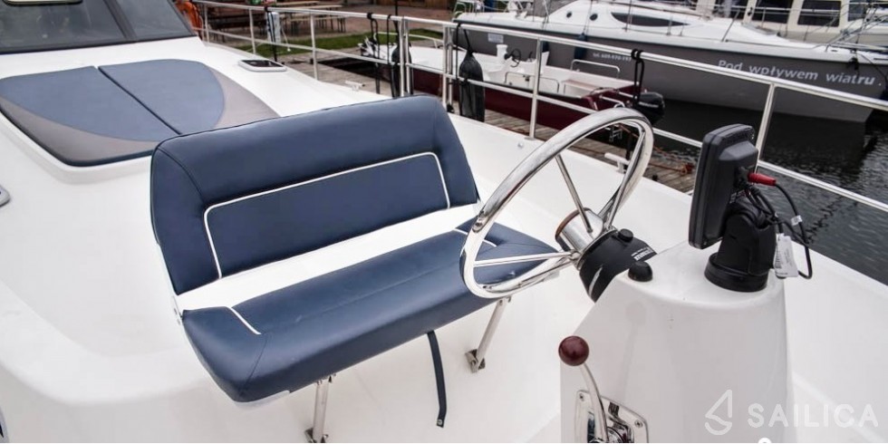 Nautika 1300  - Yacht Charter Sailica