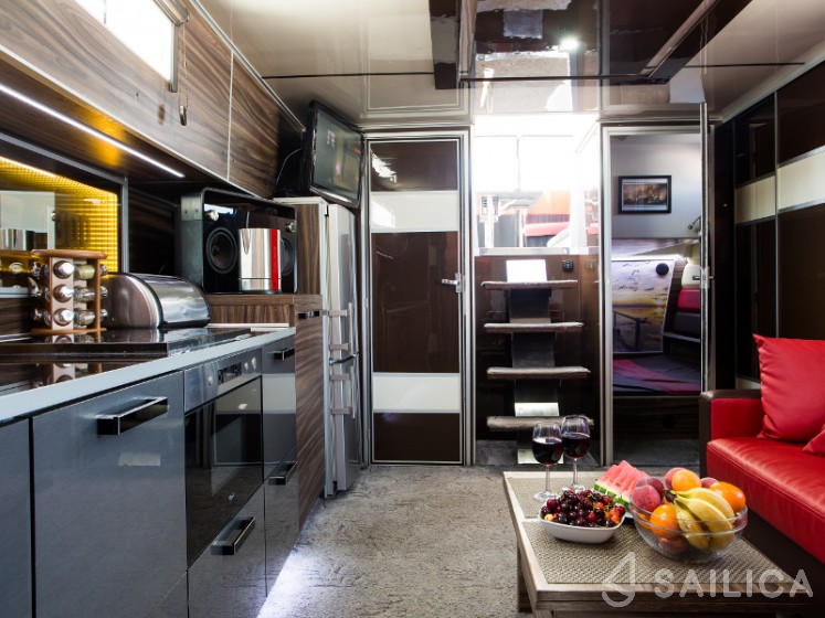 Nautika 1300  - Yacht Charter Sailica